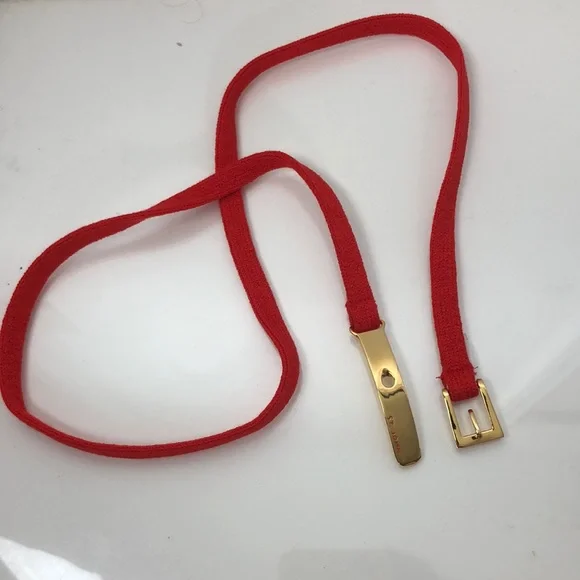 St John’s Chic Retro VTG thin elastic belt with gold buckle St John main image 4
